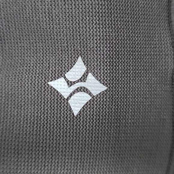 NUX Fitness Gray V Flared Leggings - Picture 5 of 8